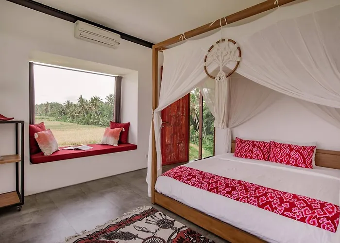 Private 3 Bedrooms Tropical Modern With Infinity Pool - فيلة