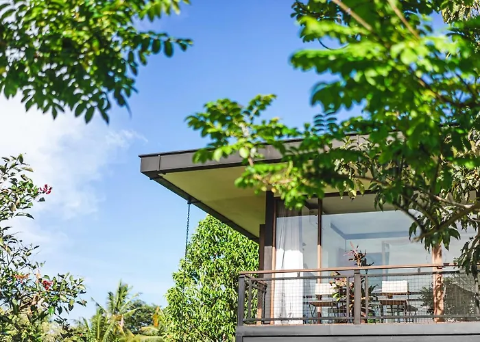 Private 3 Bedrooms Tropical Modern With Infinity Pool - فيلة *
