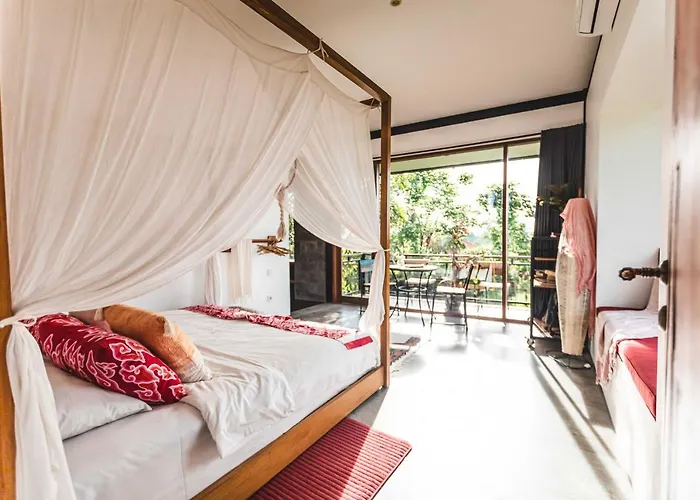 Private 3 Bedrooms Tropical Modern With Infinity Pool - فيلة *