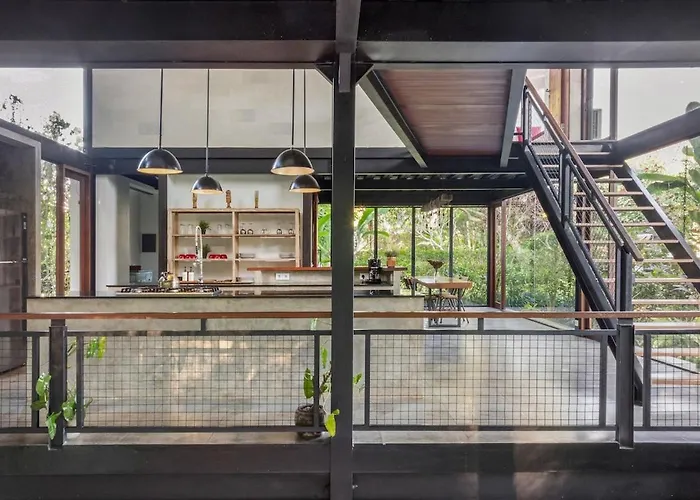 Private 3 Bedrooms Tropical Modern With Infinity Pool - فيلة أوبود